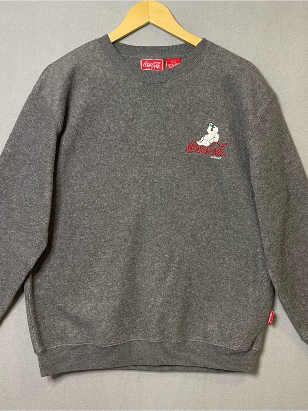 Coca Cola Polar Bear Gray Textured Fleece Crewneck Womens Medium